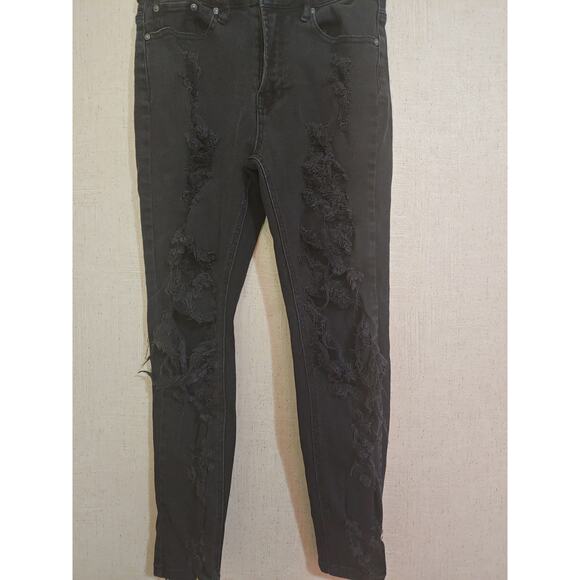 Womens Distressed Vintage Almost Famous Skinny Jeans sz 5 - Picture 1 of 7
